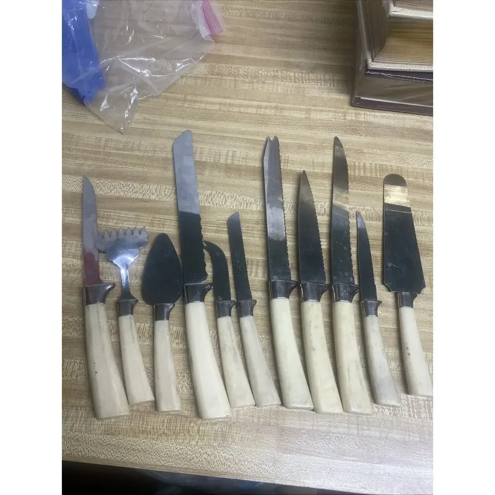 Vintage Regent Sheffield 11 Pieces Stainless Cutlery Knives England